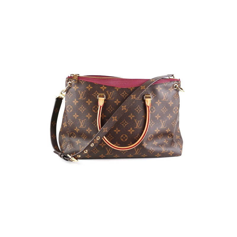 Louis Vuitotn Pallas MM Monogram