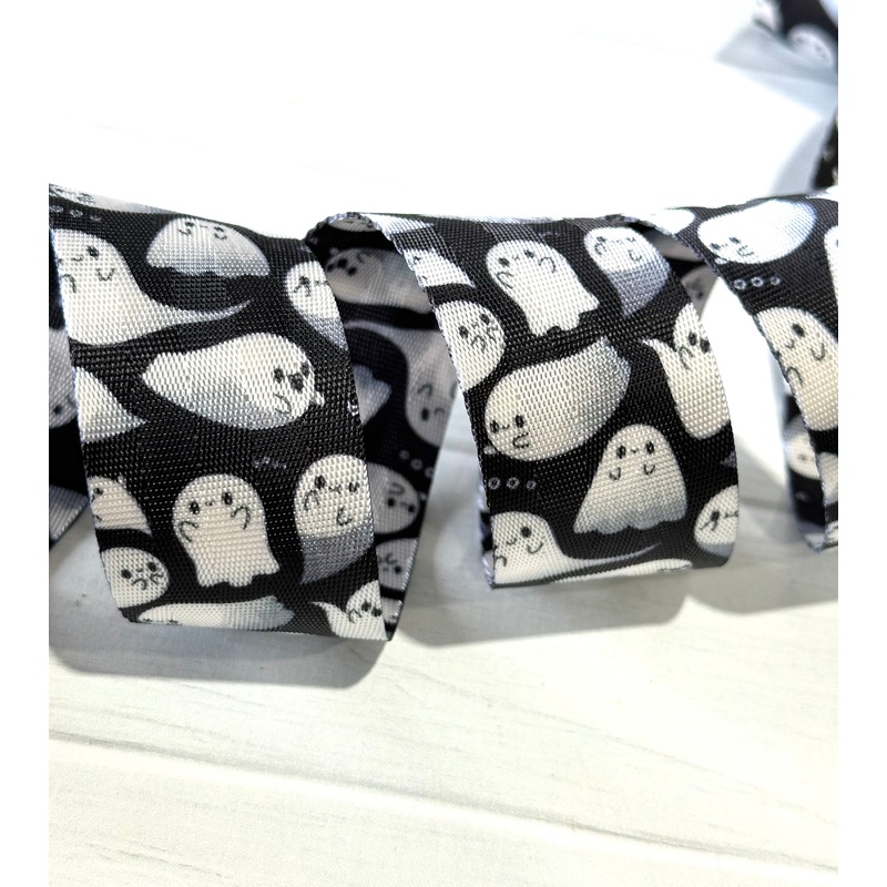 Cutesy Ghosts 1.5 Seatbelt Webbing