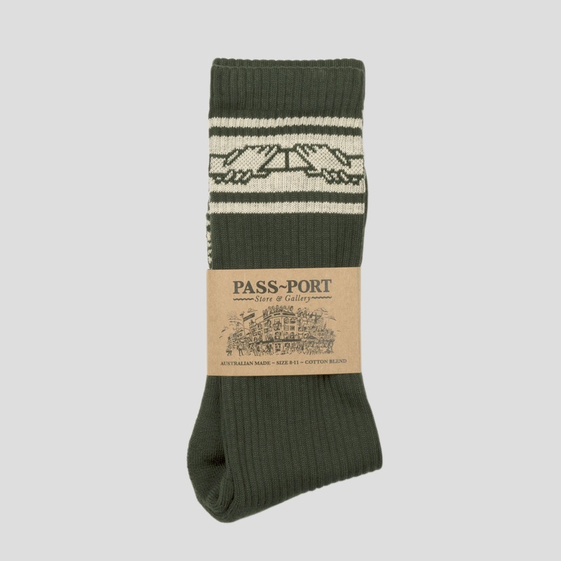 Store & Gallery Exclusive Inter~Solid Sox – Forest Green