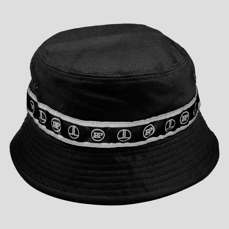 LOW LIFE RIBBON BUCKET HAT BLACK