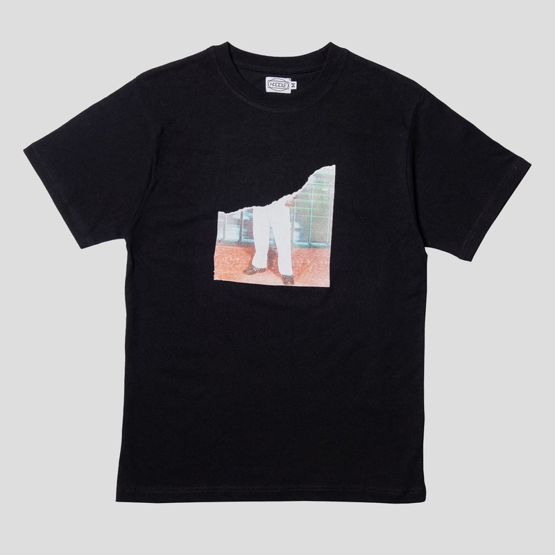 Hoddle Scrapbook Tee – Black