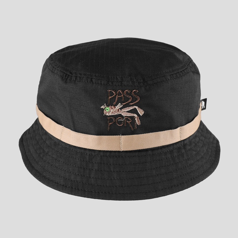 Frog Lure Anglers Bucket Hat – Black