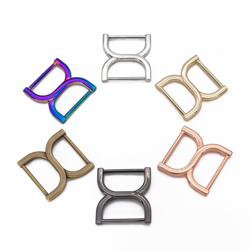 1 Figure 8 Strap Connector – Set of 2