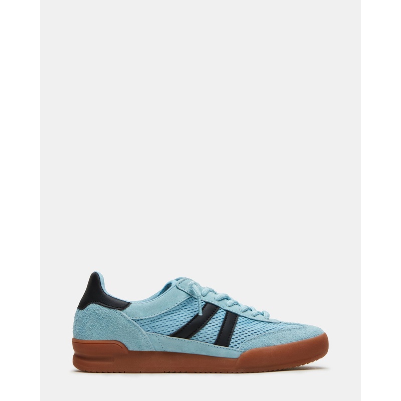 VERDICT LIGHT BLUE