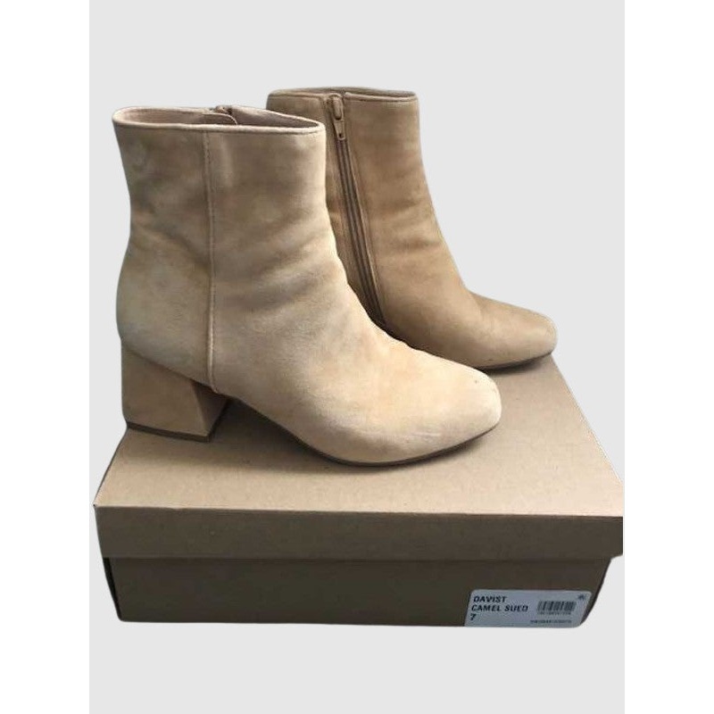 DAVIST CAMEL SUEDE BOOTIE – SM REBOOTED